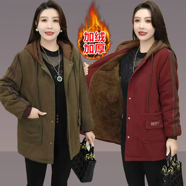 新款妈妈宽松大码棉衣中老年女装外套妈妈装加绒棉服短款防风风衣