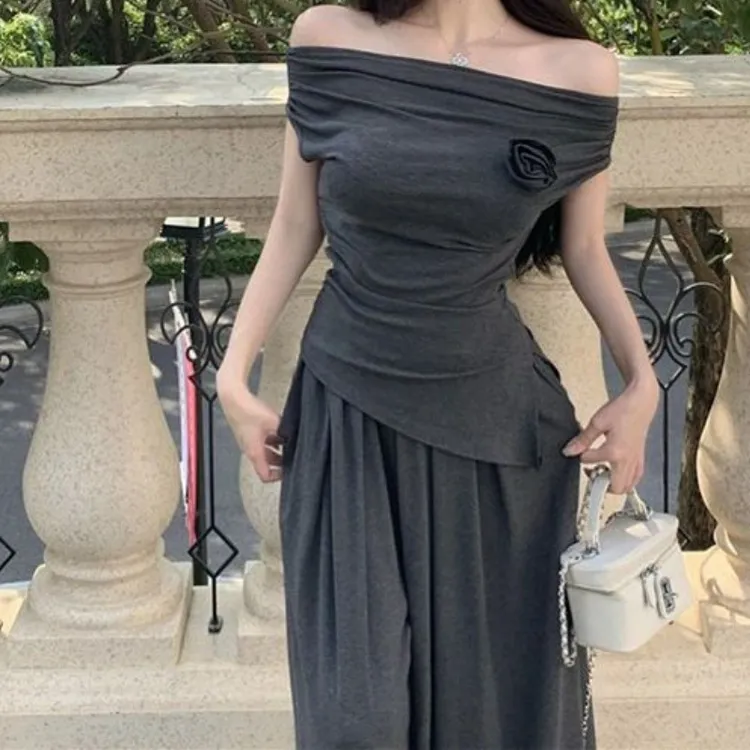 灰色花朵不规则露肩短袖T恤上衣辣妹套装女夏季阔腿休闲裤两件套
