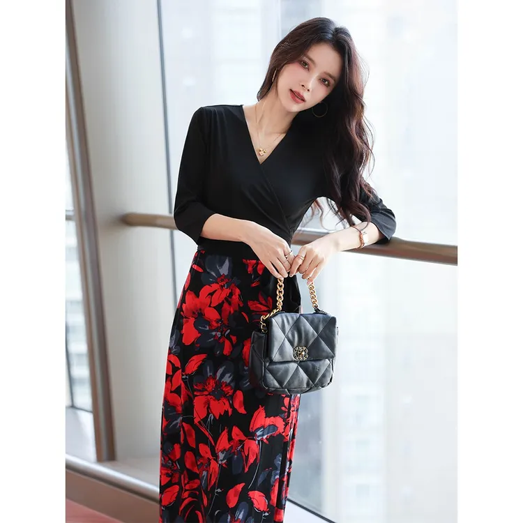 法式优雅风夏季新款领裹身裙经典黑红撞色收腰显瘦一片式连衣裙