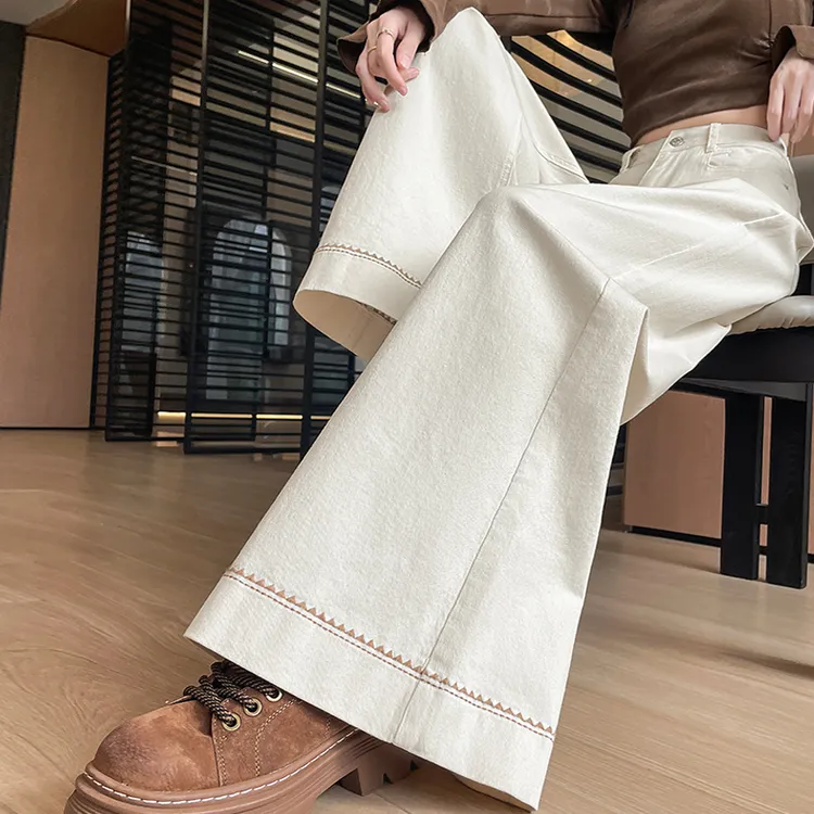 蜜蜜穿搭加绒加厚白色刺绣大喇叭阔腿冬季宽松高个子拖地白色裤子