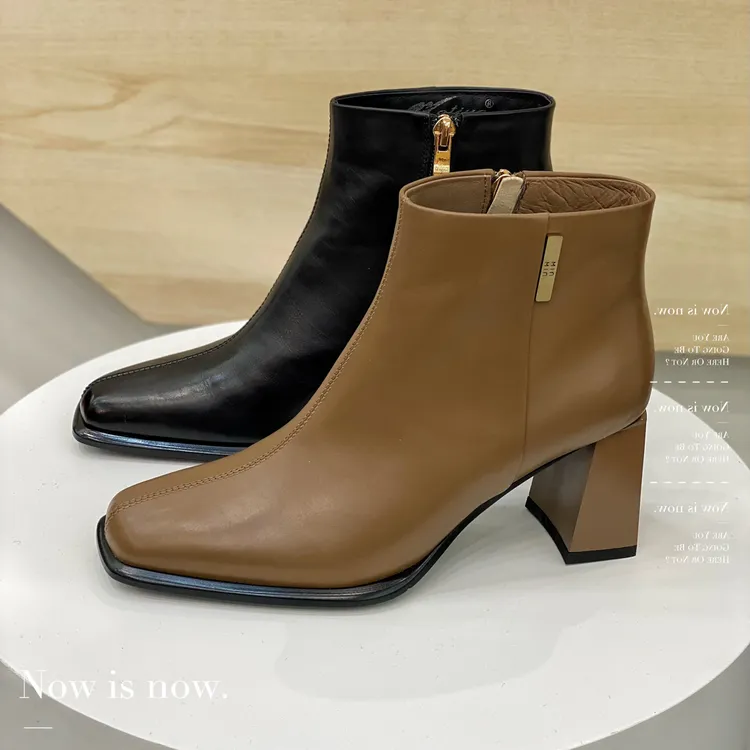 新玛特撤柜/专柜正品/胎牛皮薄绒里衬方头方跟高跟鞋