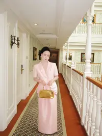 【粉丝内购】小众设计师西装➕半身裙   250146