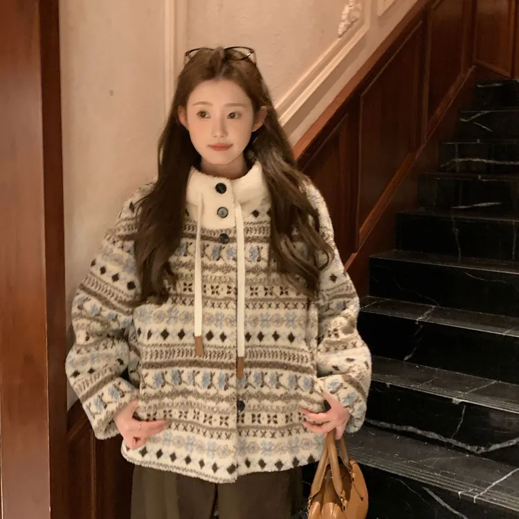 连帽长费尔岛袖秋冬季常规款冬季女短外套休闲加绒韩版加厚宽松