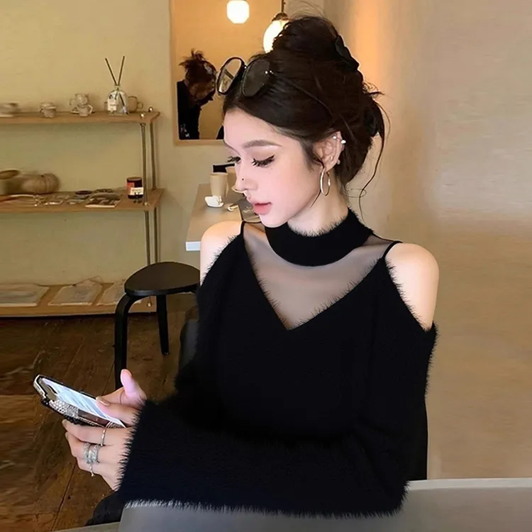 黑色内搭毛衣女秋冬2025设计感法式赫本风时尚别致网纱针织衫上衣