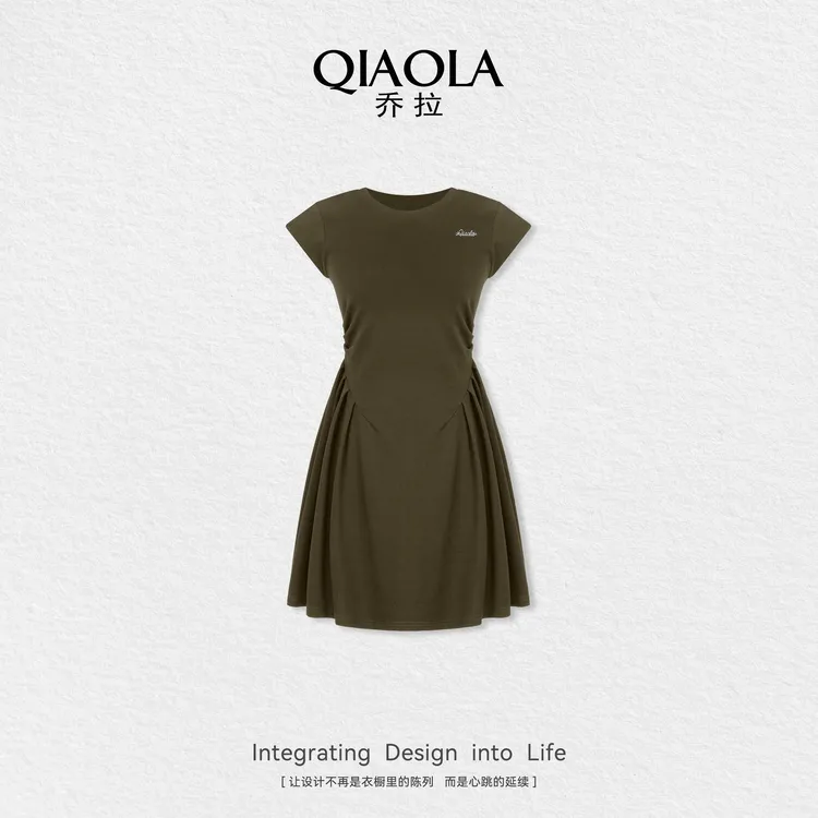 QIAOLA/乔拉【西西里橄榄】夏针织圆领设计气质遮肉百搭连衣裙预售