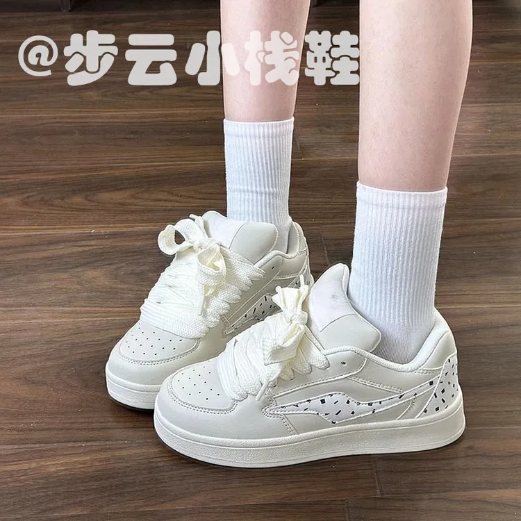 韩版奶油小众面包鞋2025新款休闲透气板鞋女鞋ins学生百搭运动鞋