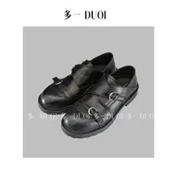 多一“洛克”2026早春新款复古皮带扣厚底休闲软皮软底百搭单鞋