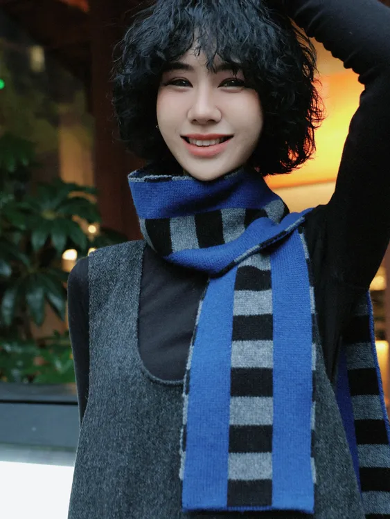 TT设计师【印象派】时尚格纹拼接多色提花绵羊毛围巾TT191512