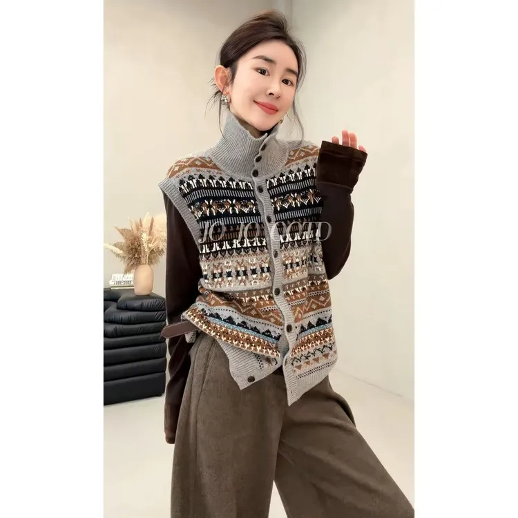 玖了个玖【费尔岛马甲】2025秋冬新款百搭立领针织上衣 2511C7773