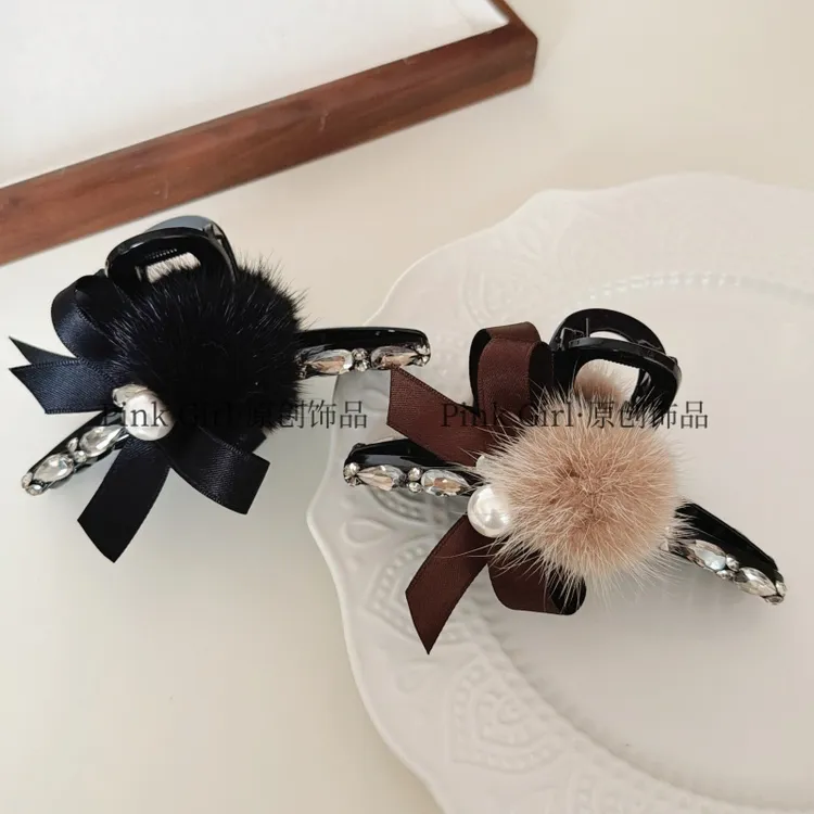 Pink Girl  Z330时尚复古水貂毛球抓夹13cm精致气质后脑勺盘发夹