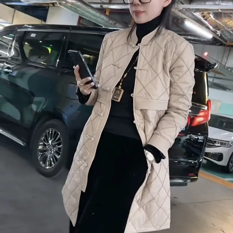国风棉服女2025冬季新款气质减龄中式盘扣高档显瘦中长款薄棉外套