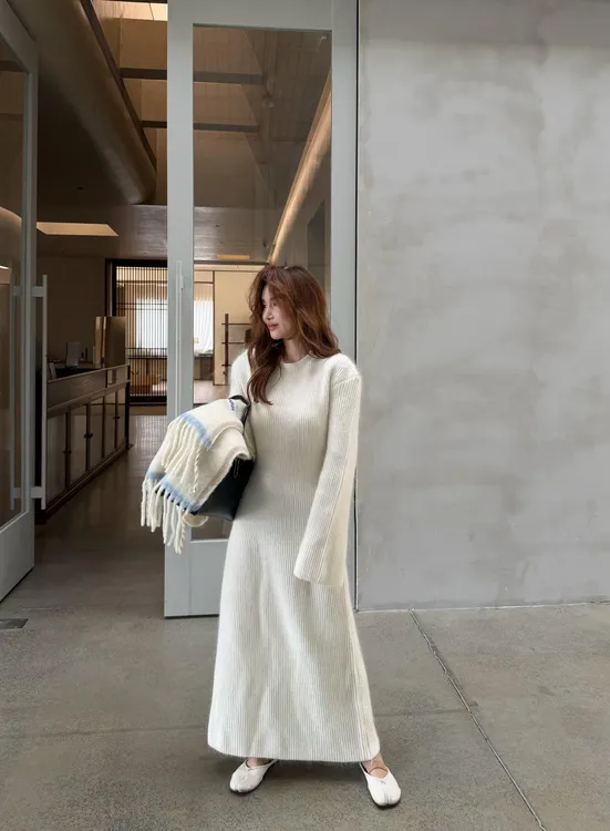 慵懒风时尚套装美拉德风加厚长袖法式通勤显瘦气质针织宽松中长款