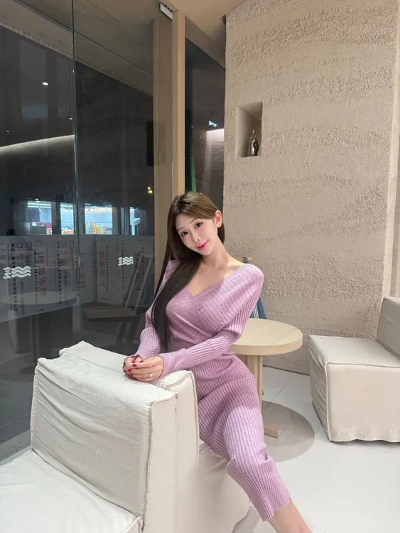 现货VK「花紫」25慵懒风网红新款女装针织连衣裙气质轻奢时尚性感