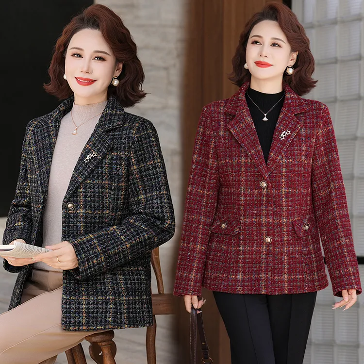 妈妈秋装小香风外套2025新款中老年人女春秋西服上衣时尚西装洋气