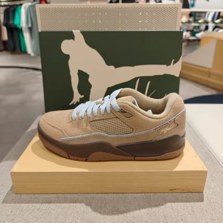 NIKE/耐克女子 FLIGHT COURT 经典时尚运动训练篮球鞋 IO7612220