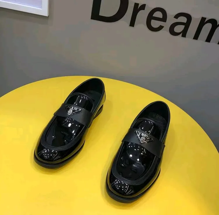 高端品质 纯皮时尚休闲豆豆鞋男鞋9