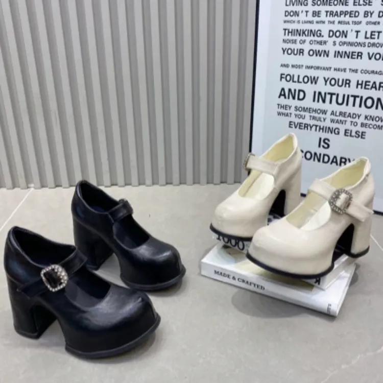 2025新款厚底松糕方跟高跟鞋跟高10厘米显脚小增高休闲百搭时尚