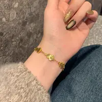  金色五花葫芦手链女轻奢高级感重工手饰新款A446