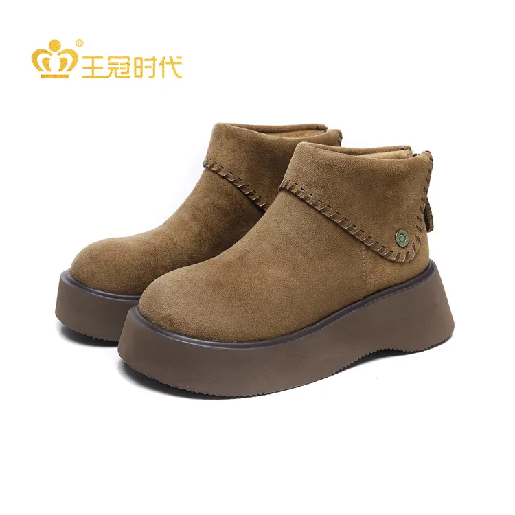 马丁靴女2025冬季新款厚底防滑百搭秋冬加绒超火女靴巨好看小短靴