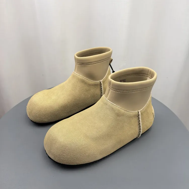 SGIRL TWTW复古圆头时尚短靴女2025新款百搭勃肯靴小众平底面包靴