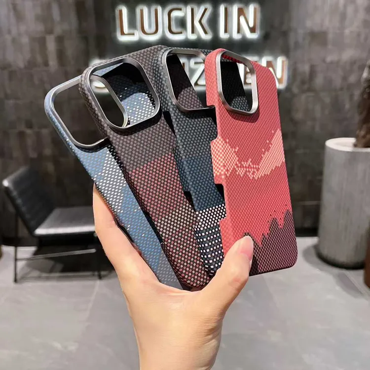 适用于苹果16po15maxiphone1413磁吸碳纤维纹金属镜头防摔手机壳