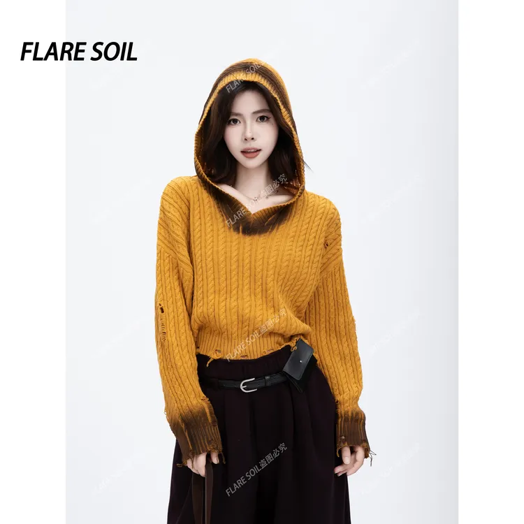 【FLARESOIL】破烂针织撞色短款V领毛衣针织衫秋季打底上衣T4702A