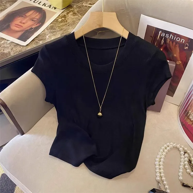 黑色短袖T恤女夏季2025新款基础款纯色又甜又辣修身百搭短款上衣