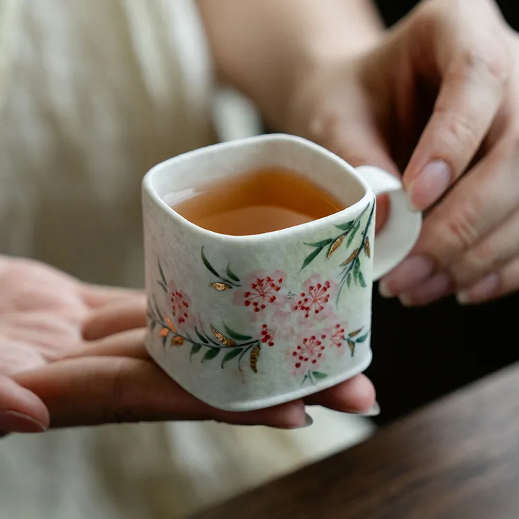 赞朴岩矿白描金纯手绘桃花陶瓷杯四方把杯女士专用家用品茗杯茶杯