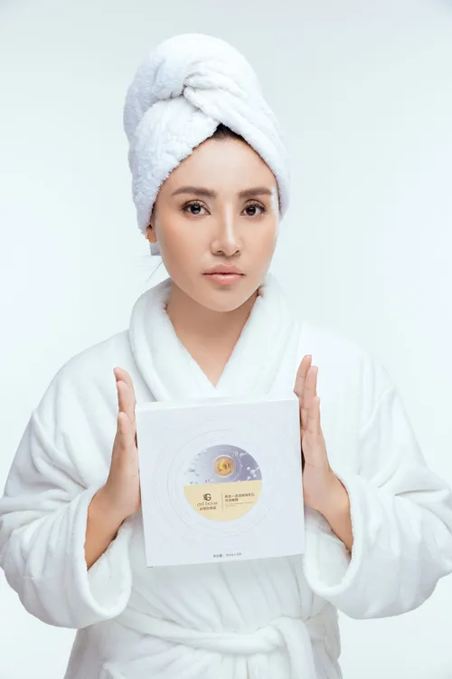 古里白雅姿两合一清洁收缩毛孔泡泡面膜