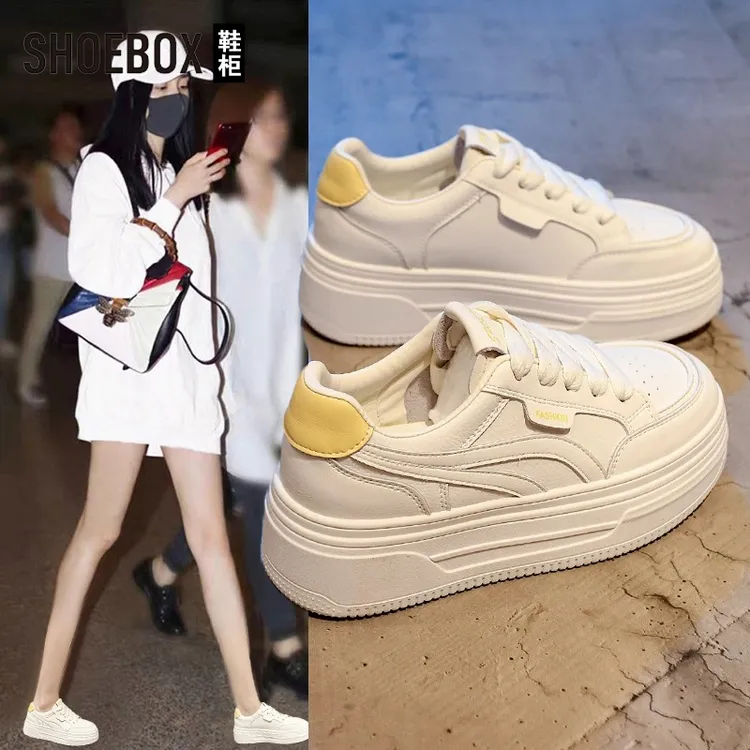 达芙妮集团旗下爆款厚底小白鞋女款2025秋季新款百搭休闲运动板鞋