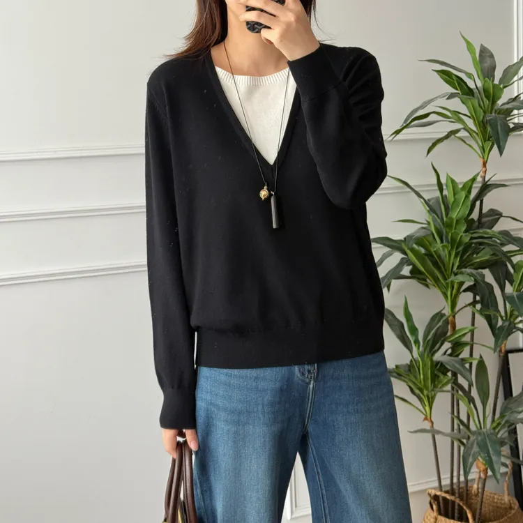 美亚恩NANA【桃李】秋季V领撞色假两件针织衫长袖显瘦上衣宽松Q0426