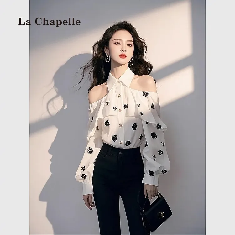 拉夏贝尔今年爆款白色露肩碎花衬衫女早春季漂亮设计感荷叶边衬衣