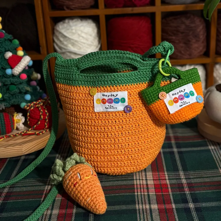 卜卜可调节背带斜挎包包