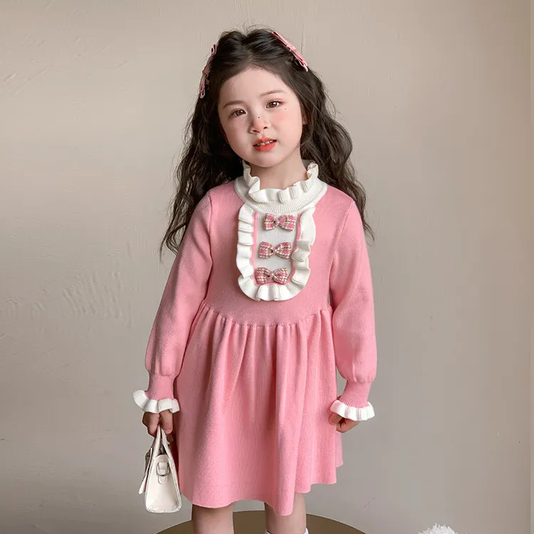 韩版女童甜美连衣裙2025新款儿童秋冬女宝宝洋气三个蝴蝶结毛衣裙