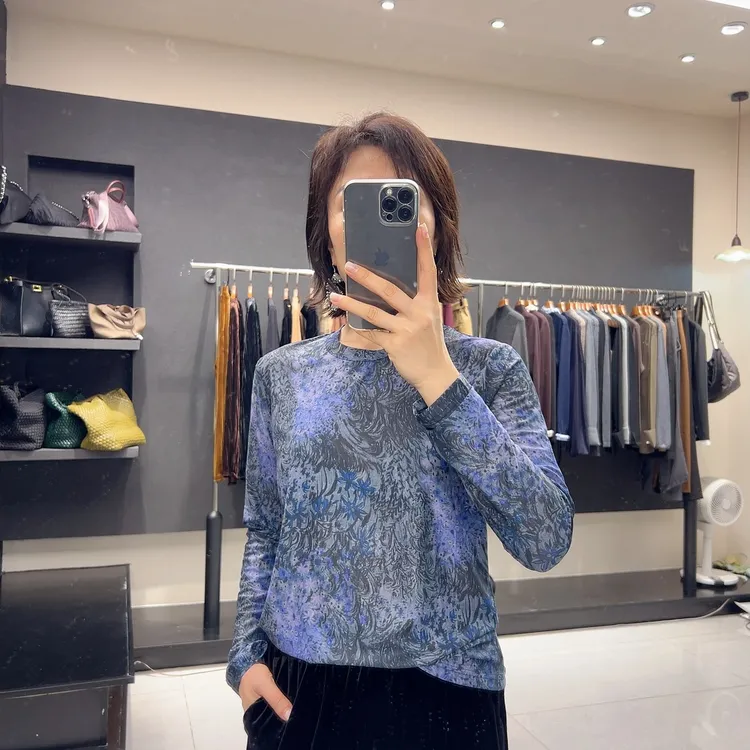 江南同款 彩色长袖皮肤衣提花修身长规圆领 秋季新款外穿显瘦时髦