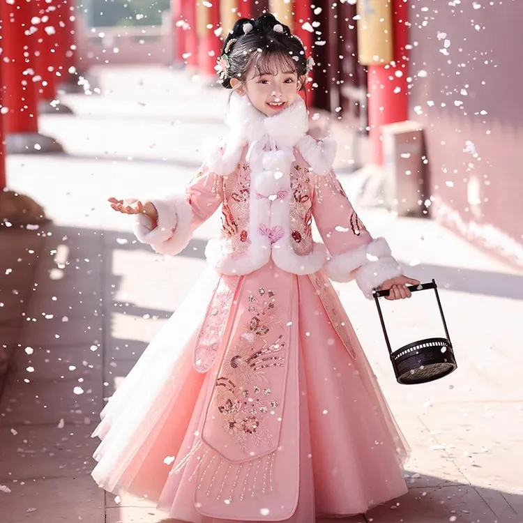 过年服女童冬裙套装连衣裙秋冬款2025新款拜年服裙子儿童冬装汉服