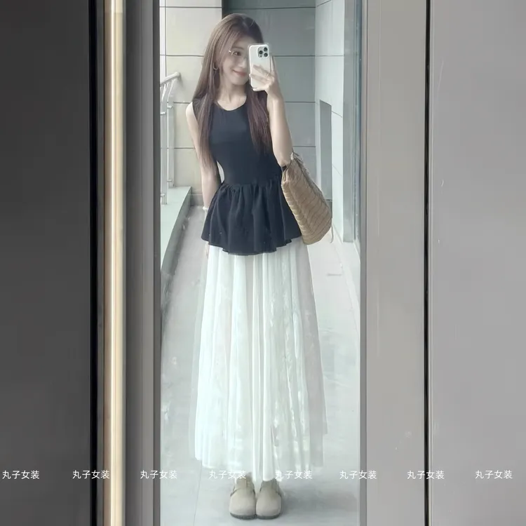 女装夏装套装2025新款爆款韩系背心无袖上衣设计感显瘦蕾丝半身裙
