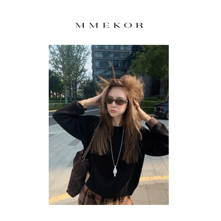 MMEKOR“圣马力诺”毛衣 2025新款秋款摩登街头时髦上衣 30057
