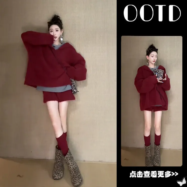 冬季流行穿搭一整套女2025新款宽松针织衫打底衫百搭短裤两件套