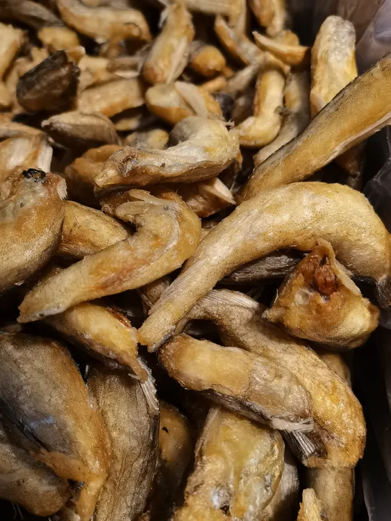 舟山特产香脆龙头鱼酥即食无骨营养休闲海鲜零食（散装称重）