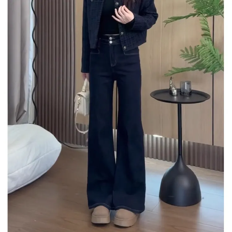 深蓝色窄版微喇牛仔裤女2025年秋冬加绒不贴腿高腰显瘦直筒喇叭裤