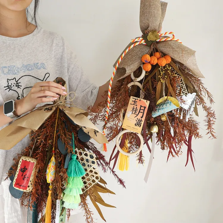 视频中秋节新品中秋门挂材料diy干花永生花千层金苹果叶花束包装