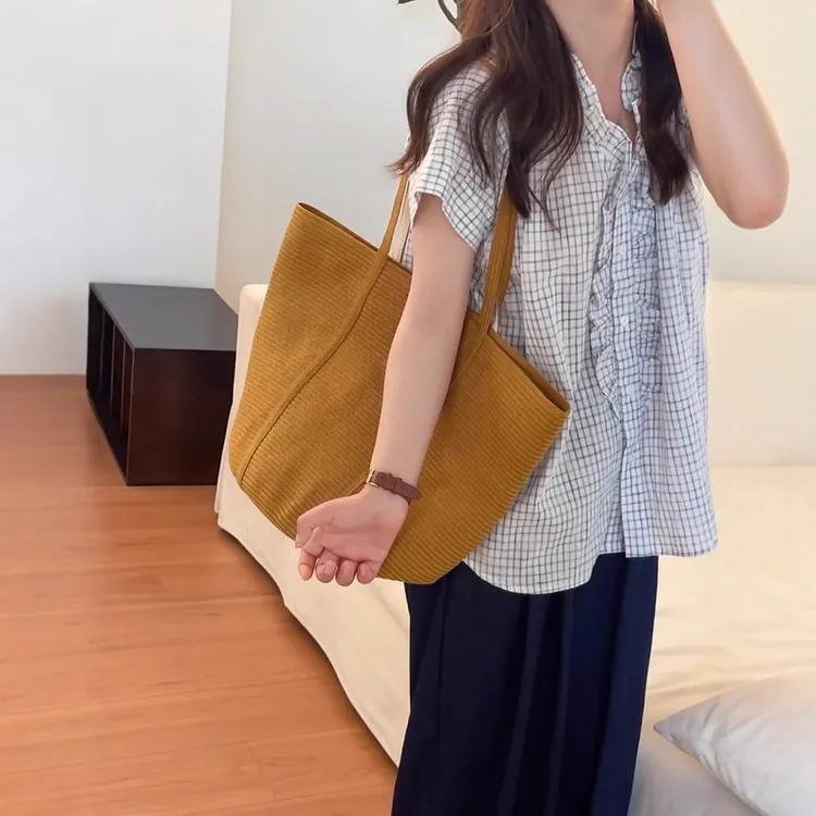 日系木耳边格纹设计感短袖衬衣女夏季薄款宽松百搭气质娃娃衫ins