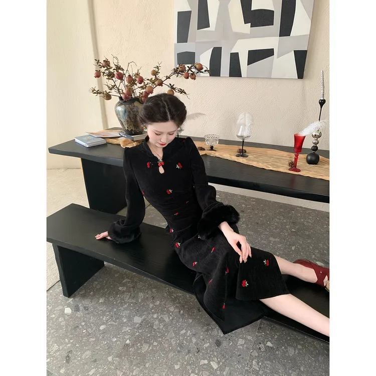 现货一生罗曼【玄夜】秋冬新款新中式旗袍高级感中长款连衣裙L1566