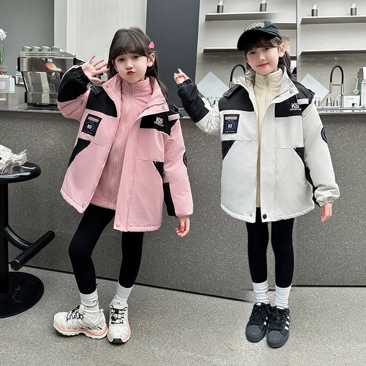 女童春秋季冲锋衣外套2025新款洋气中大童女孩秋冬三合一夹棉上衣