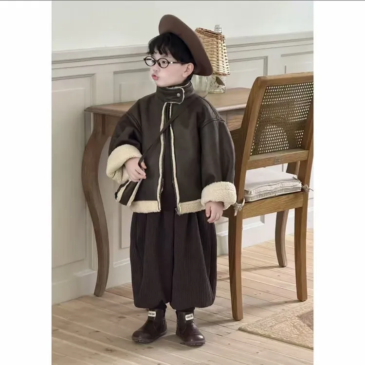 男童秋冬季加绒外套套装2025新款儿童韩版痞帅羊羔毛皮毛一体