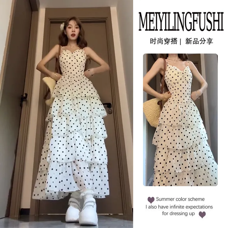 韩系氛围感穿搭夏季2025新款波点吊带裙子气质显瘦休闲百搭连衣裙