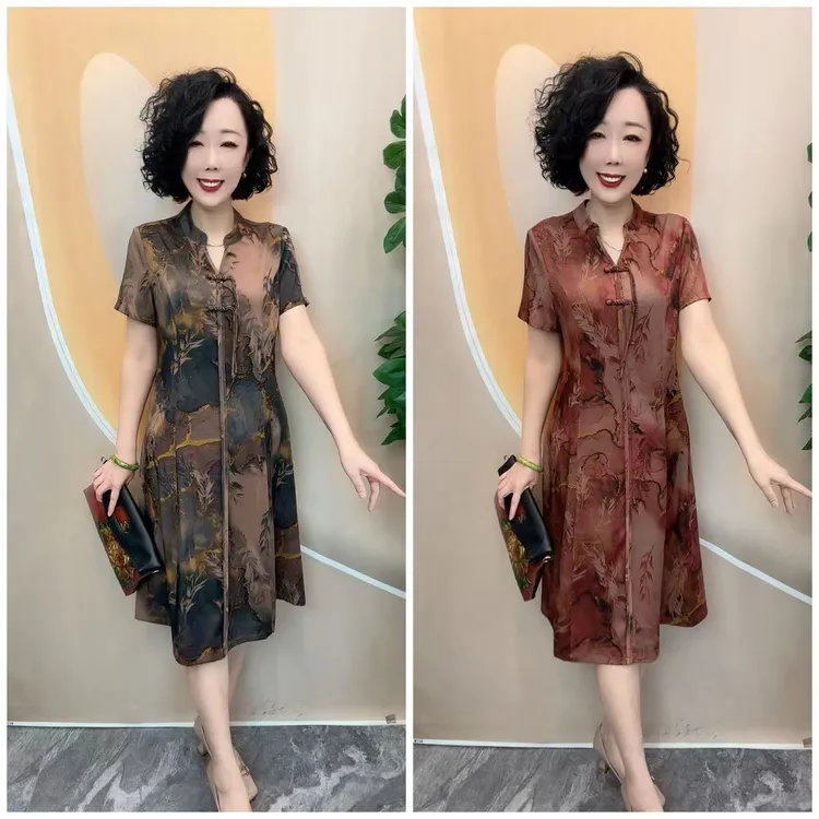 88250夏装气质优雅中老年时尚百搭宽松大码连衣裙，裙长106