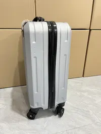 行李箱万向轮行李箱，款式颜色规格随机发