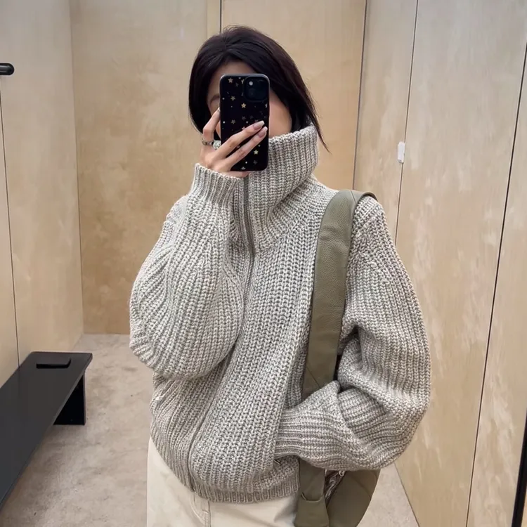 未使用 Lemaire/勒梅尔 Lemaire 25fw 燕麦色翻领针织开衫 M04590